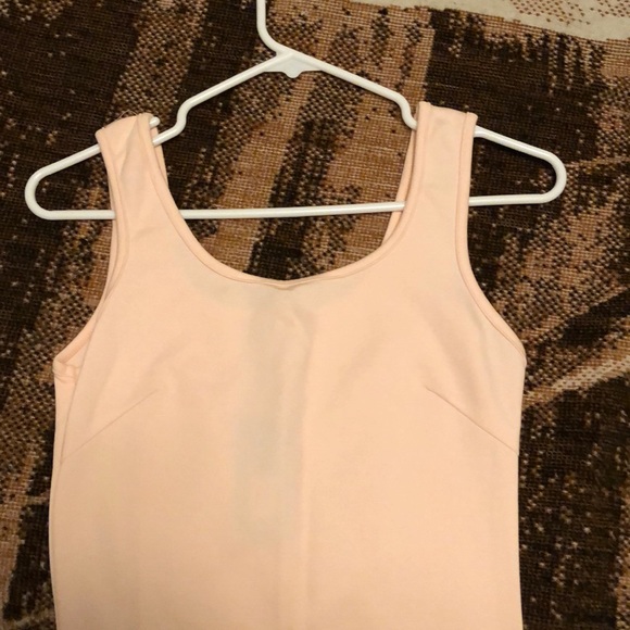 Boutique midi form fitting dress - Picture 3 of 5